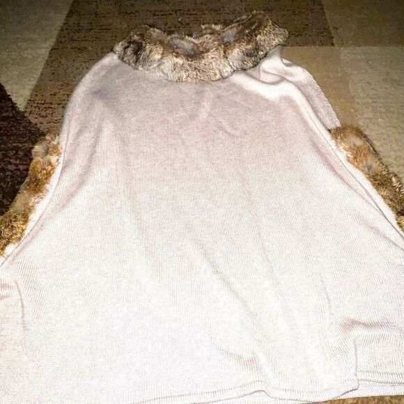 Love token vest size M - Picture 1 of 7